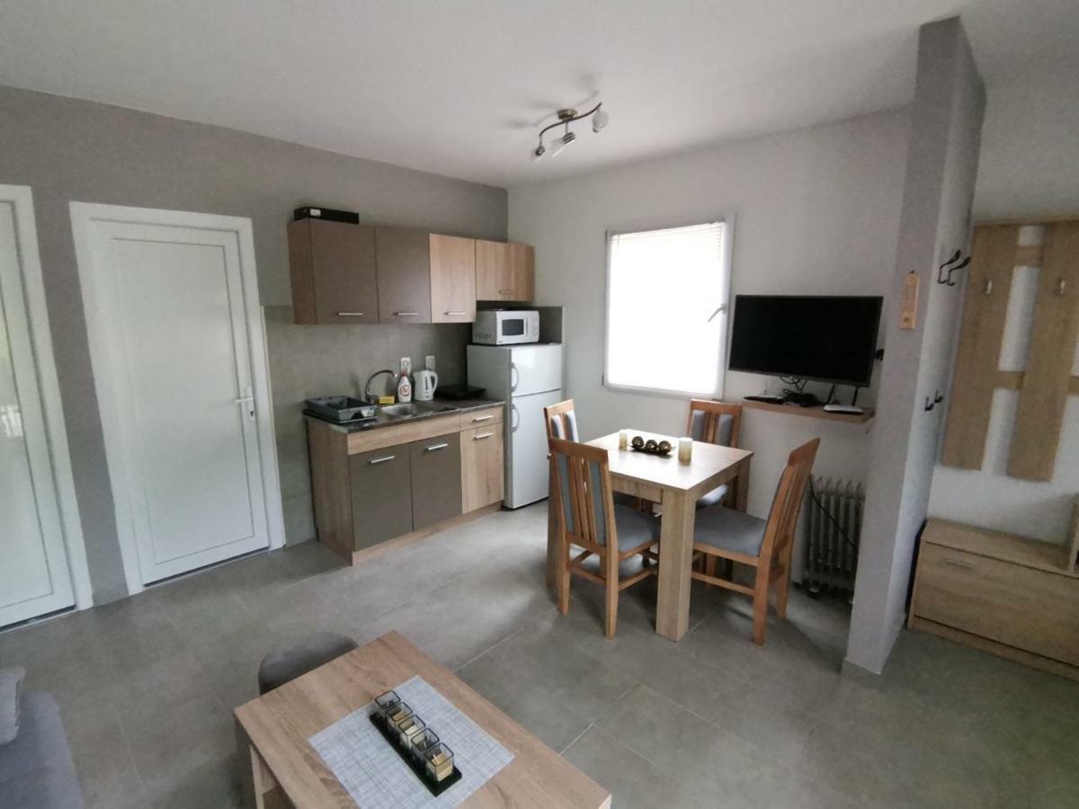 Aphrodite Hills Apartments-Stara Planina Crni Vrh 外观 照片