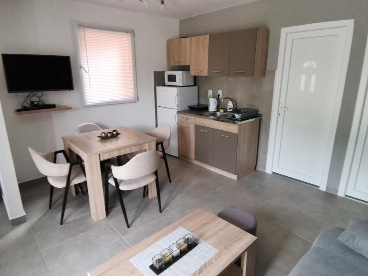 Aphrodite Hills Apartments-Stara Planina Crni Vrh 外观 照片